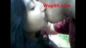 Video sex hot Indian college couple kiss outdoor online high quality