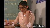 Free download video sex hot Hot teen gets eaten in the classroom Mp4