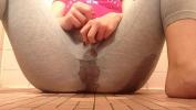 Video porn Si Masturba e Squirta nei Leggins lbrack CAMSX period ONLINE rsqb fastest of free