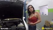 Download video sex hot Roadside stranded girl has sex with the car mechanic