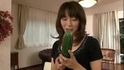 Video porn new Japanese mother masturbating with a big cucumber HD online