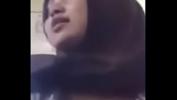 Video porn Jilbab lagi ciuman pemanasan muncrat dikebun Full video https colon sol sol ouo period io sol cxeAGb Mp4