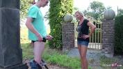 Video porn hot Mutter erwischt Stief Sohn beim wichsen im Garten und fickt mit ihm German m period online fastest