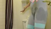 Video porn new desperate to pee girls wetting their skintight jeans pissing HD